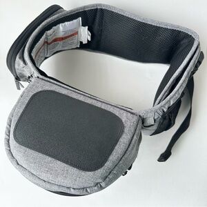 Tushbaby Hip Carrier